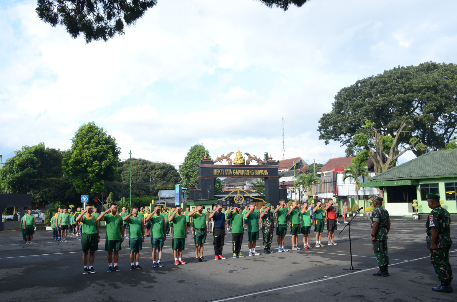 Kasipers Korem 073/Makutarama : Jaga Kesehatan dan Kebugaran Dengan Senam SKJ 88